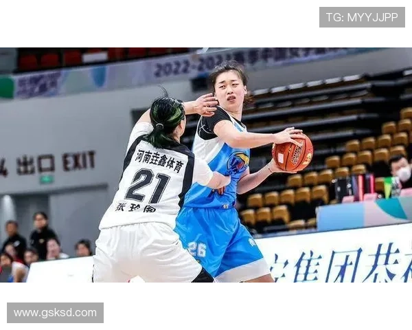 全运会小组赛辽宁女篮力克上海邢金博贡献17分4板4助表现出色